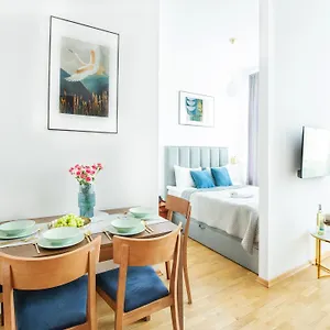 Апартаменты Unique Style Old Town - 25 Min From The Airport - By Homelike, Краков